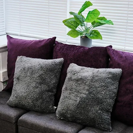 Aspen, 3 Bedrooms With Parking Prázdninový dům Birmingham