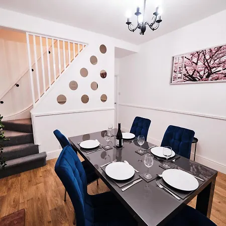 Prázdninový dům Aspen, 3 Bedrooms With Parking Birmingham
